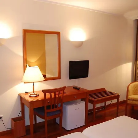 Central Parque Hotel 4*