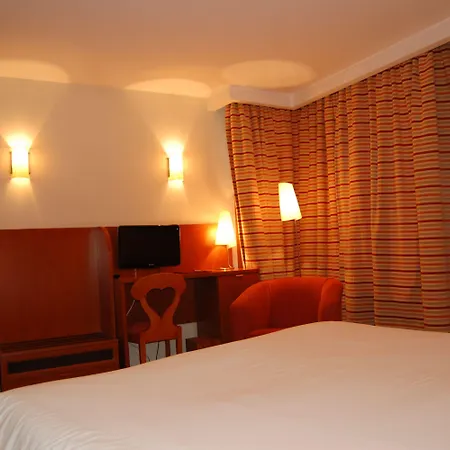 호텔 Parque 4*